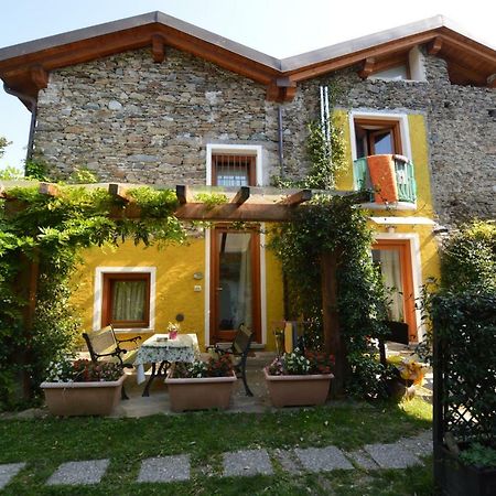 Rustico Giulietta E Romeo Villa Colico Buitenkant foto