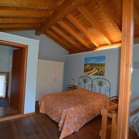 Rustico Giulietta E Romeo Villa Colico Buitenkant foto