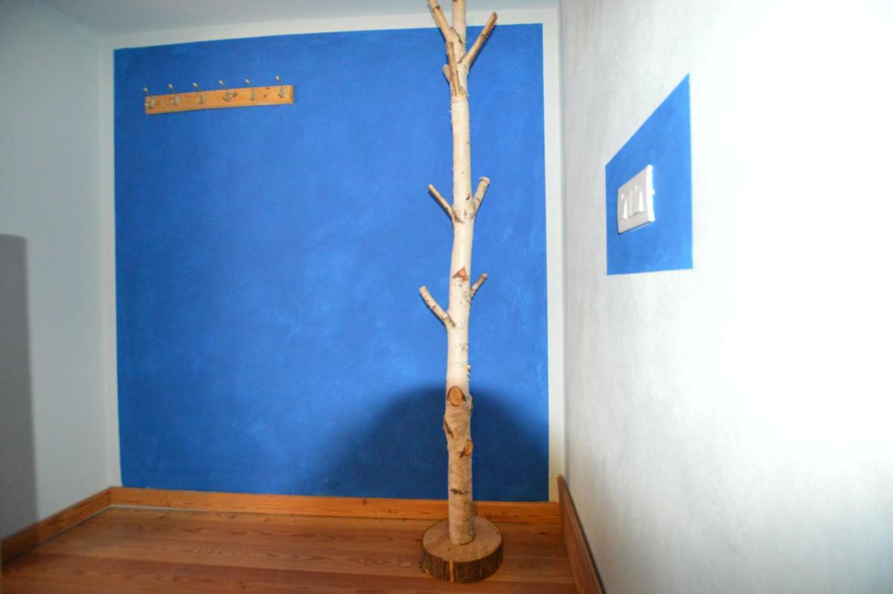 Rustico Giulietta E Romeo Villa Colico Buitenkant foto