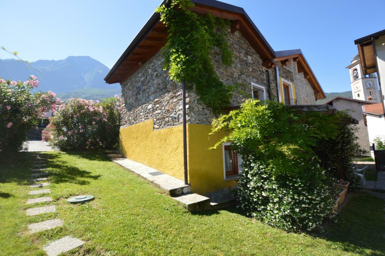 Rustico Giulietta E Romeo Villa Colico Buitenkant foto