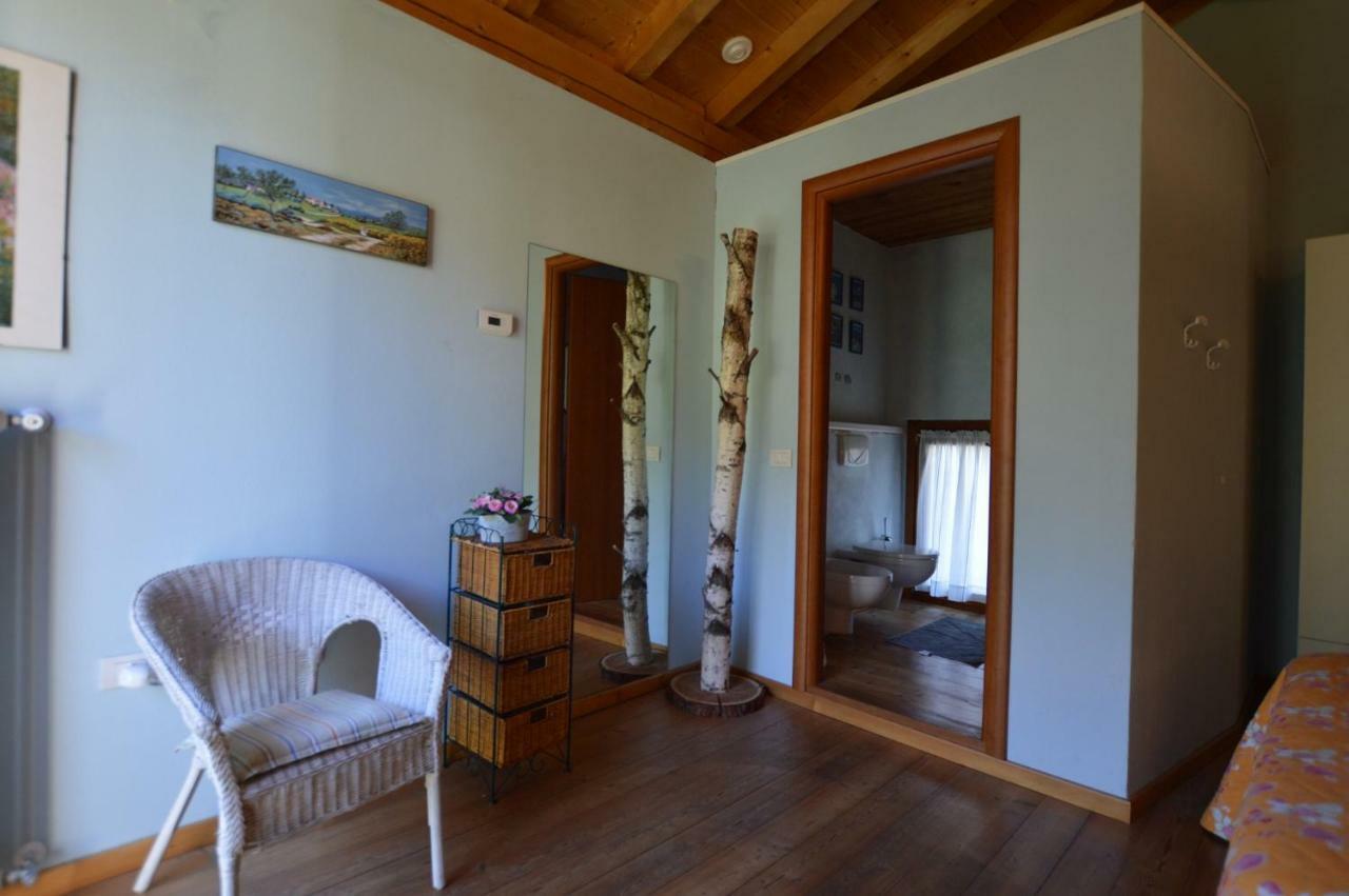 Rustico Giulietta E Romeo Villa Colico Buitenkant foto